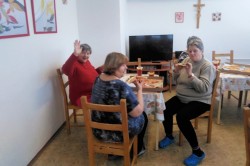 82542183_164843104850643_6502196992809107456_n_pc.jpg||