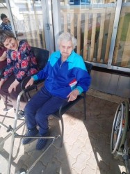 13___kavicka_na_terase_pc.jpg||