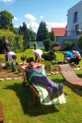 11_prace_v_zahrade.jpg||