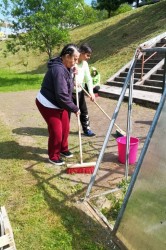 23_upratujeme_po_kosen_.jpg||