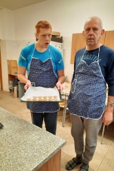 04___zdobime_medovniky_pc.jpg||