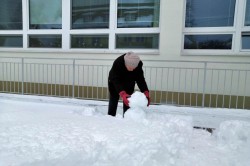 13___staviame_snehuliaka.jpg||