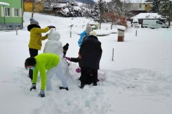 19___staviame_snehuliaka.jpg||