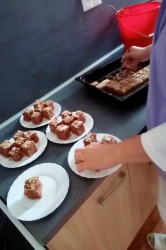 01___dopoludnajsie_pecenie_pc.jpg||