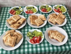 06_prekvapenie_k_ranajkam.jpg||