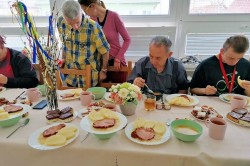 20___velka_noc_u_nas_pc.jpg||