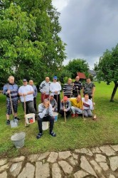 01_prace_v_zahrade.jpg||