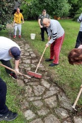04_prace_v_zahrade.jpg||