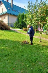 01_hrabanie_zahrady_pc.jpg||