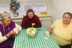 06_komunita_adv1_pc.jpg||