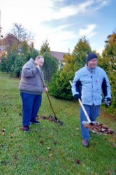 06_posledne_upravy_zahrady_pc.jpg||