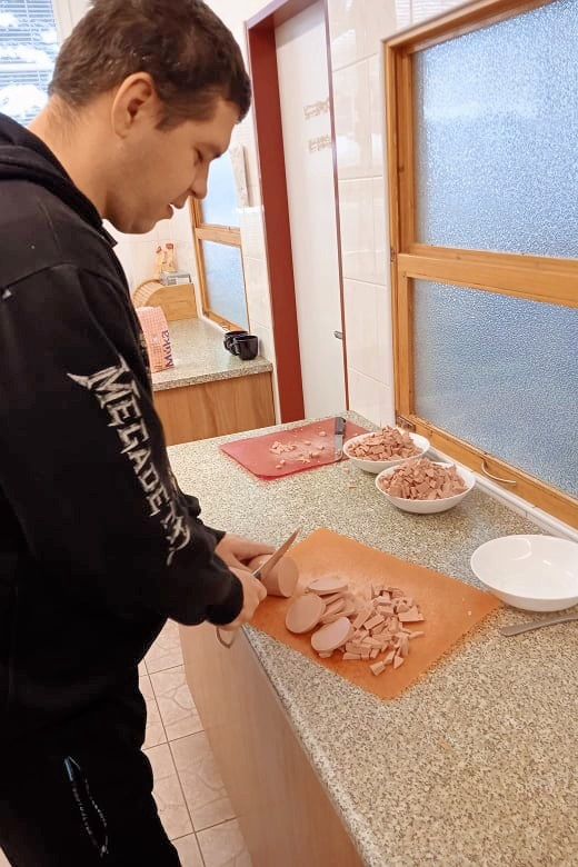 05_pizza_m_pc.jpg||