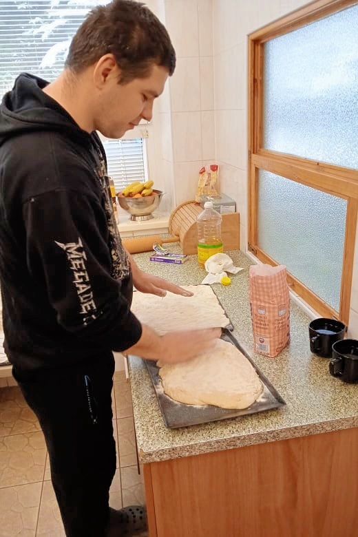 08_pizza_m_pc.jpg||