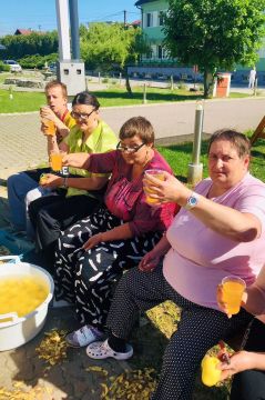 13_pomahat_nas_tesi_pc.jpg||