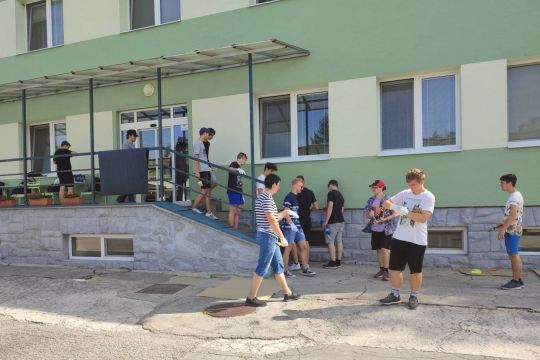 04_dobrovolnici.jpg||