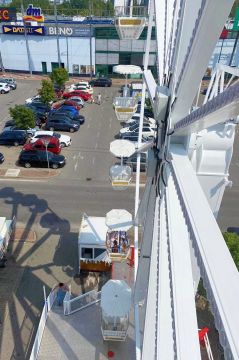 23_lunapark_pc.jpg||
