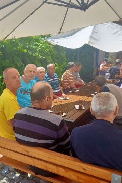 03_oslava_vonku_pc.jpg||