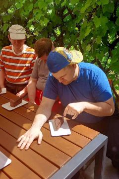 08_oslava_vonku_pc.jpg||