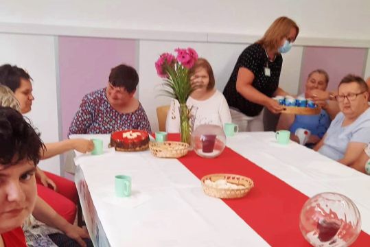 08_jubilea_pc.jpg||