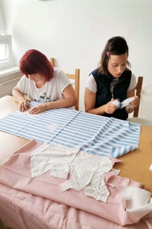 01_material_pc.jpg||