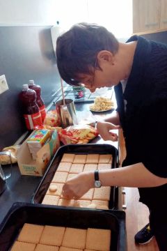 05_trocha_sladkeho_pc.jpg||