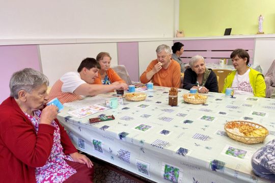 08_meninov_posedenie_pc.jpg||