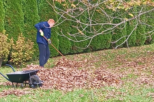 05_prace_v_zahrade_pc.jpg||