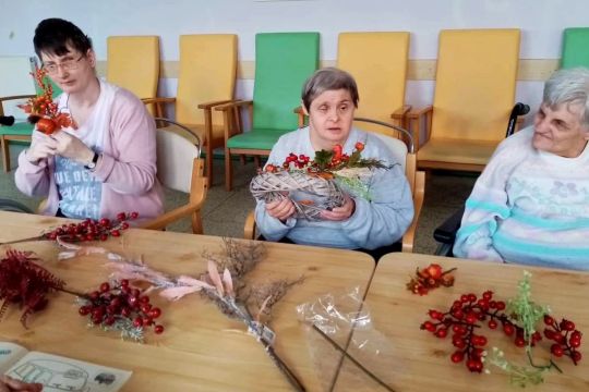 10_na_a_kreat_vna_.jpg||