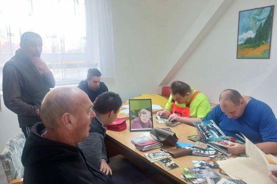 12_spominame_pc.jpg||