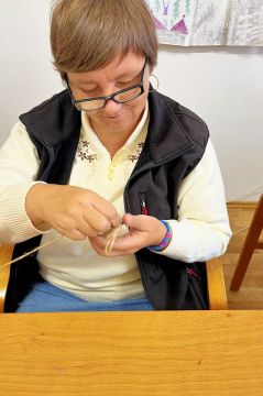 03_vyroba_vianocnej_dekoracie_pc.jpg||