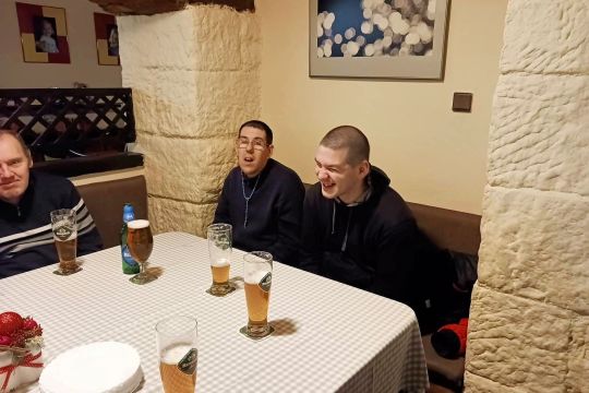 08_vianocne_trhy_pc.jpg||