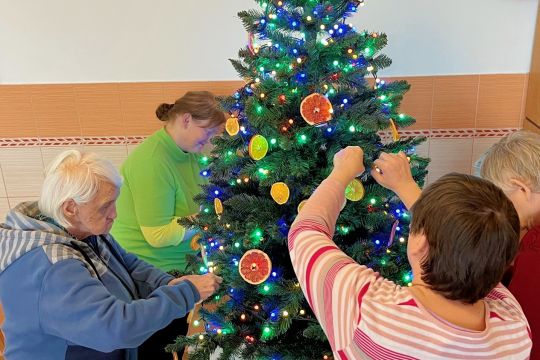 08_vianocne_stromcek_pc.jpg||