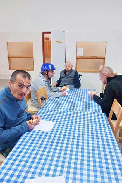 08_narodeninova_babovka.jpg||