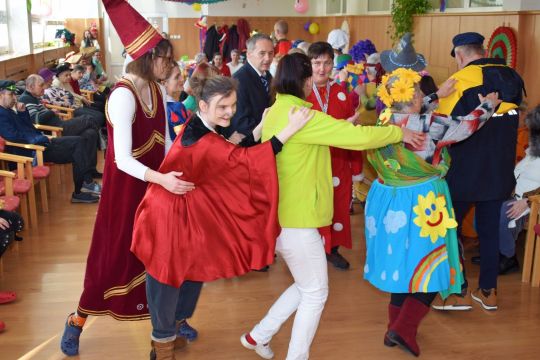 karneval_pc175.jpg||
