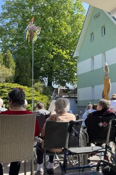 10_stavanie_m_ja.jpg||