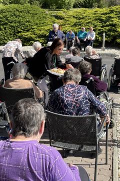 12_stavanie_m_ja.jpg||