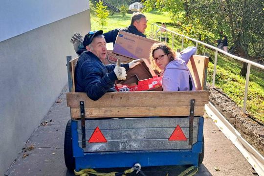 09_zber_jablk_a_orechov_pc.jpg||