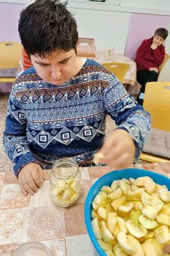 10_spracovanie_jablk_pc.jpg||