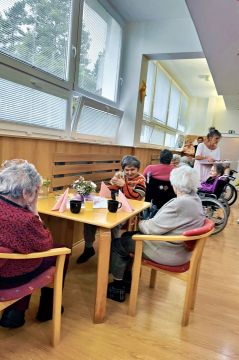 15_ucta_k_starsim_pc.jpg||