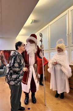 06_mikulas_v_css_pc.jpg||