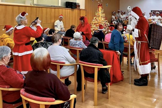 15_mikulas_v_css_pc.jpg||