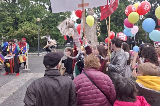 01_sprievod_babky.jpg||