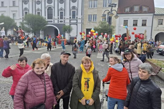 03_sprievod_babky.jpg||