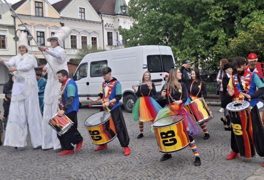 04_sprievod_babky.jpg||