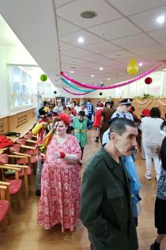 42_karneval_pc.jpg||