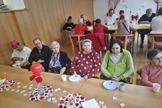 05_valent_n_pc.jpg||