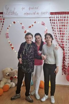 10_valent_n_pc.jpg||