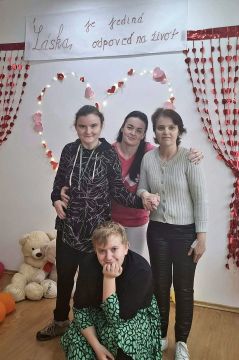 18_valent_n_pc.jpg||