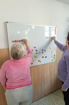 02_hra_s_pismenkami_pc.jpg||