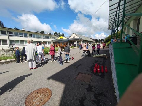 722224812_122201112296517998_8899557897668646618_n.jpg||